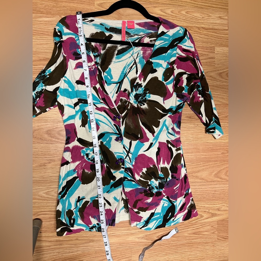 Charlotte V Cut Patterned Blouse - image 3